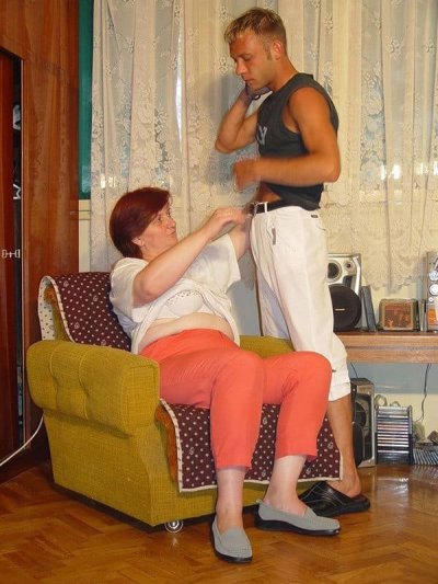 Опытная милфа ищет страстные утехи - приглашает на интимные встречи