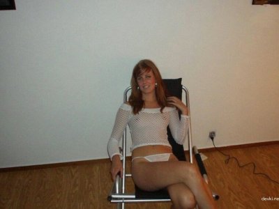 Красноволосая красотка, умеющая сосать