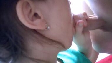 Интимное видео секса с горячей соседкой: незабываемый опыт от первого лица