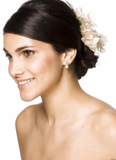 Сногсшибательная грудь красотки - неотразимое соблазнение!