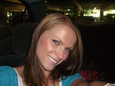 Супруга демонстрирует себя на интимных снимках