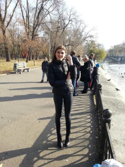 Мужчина щедро опубликовал снимки своей обнаженной супруги для удовольствия парней