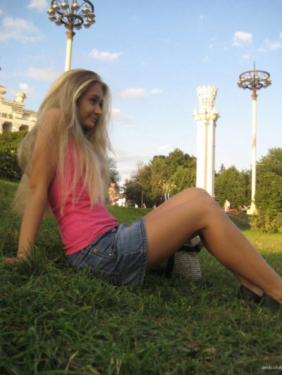 Интимные снимки привлекательной молодой леди