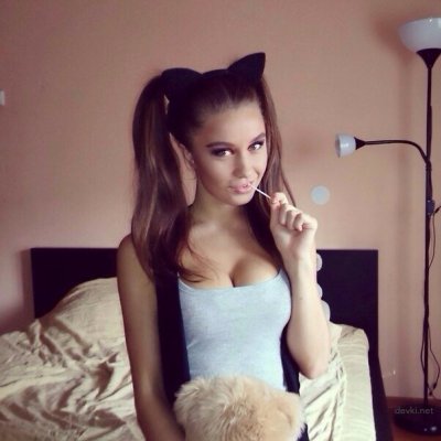 Интимные снимки молоденьких красоток