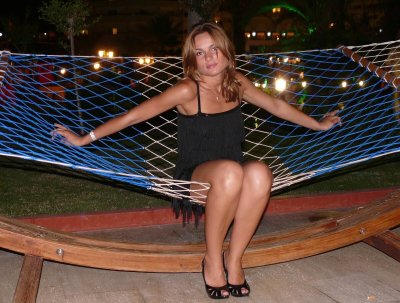 Сексуальные фото узкоталий красотки в анальном действе