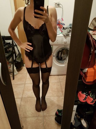 В сексуальной одежде: новые фото и видео!