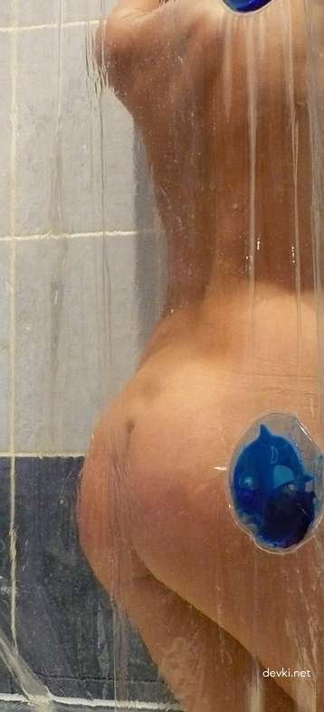 Обнаженные снимки горячей красотки