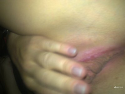 Развратница испытывает удовольствие в каждой щели