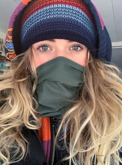 Красотка в одиночестве: как развлечься на карантине!