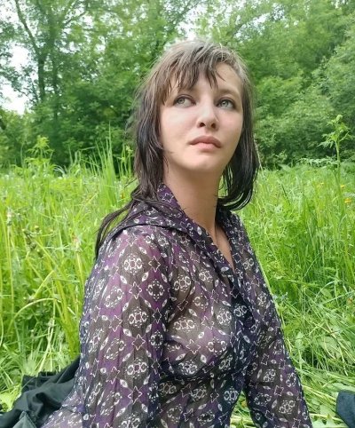 Соблазнительная дамочка