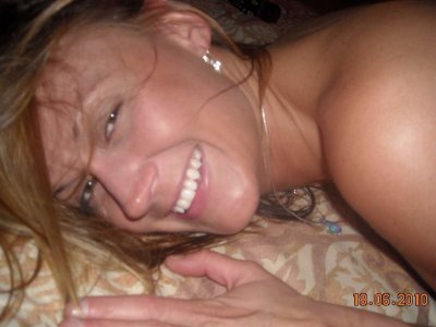 Отодрал свою супругу и возлюбленную