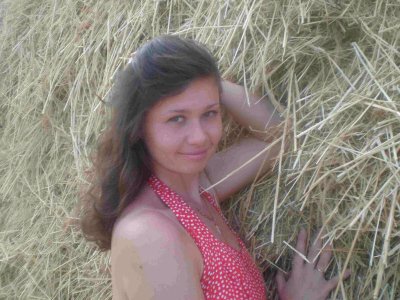 Жгучее видео с обворожительной красоткой