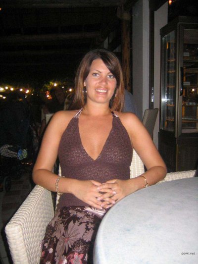 Жгучая красотка отдается без ограничений