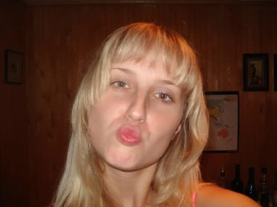 Интимные игры молоденькой красотки перед сексом