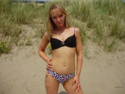 Залил мокрую киску подружки горячим белком