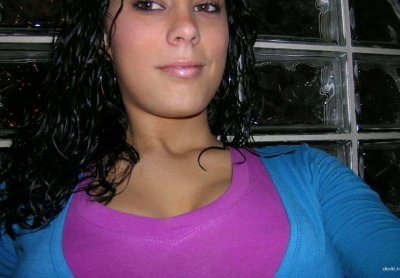 Интимные снимки привлекательной темноволосой дамы