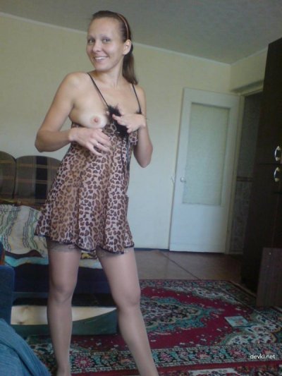 Шлюха готова отдаться на все сто