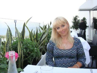 Фотосессия зрелой блондинки: интимные моменты без табу