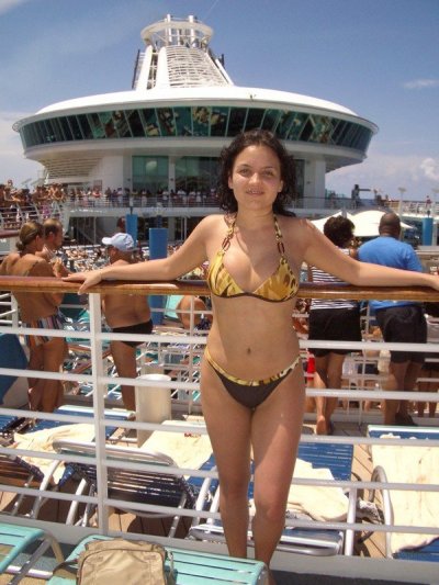 Отсосала мужику хуй в гостинице