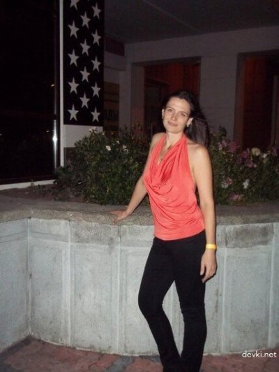 Обнаженная Нина ждет тебя!