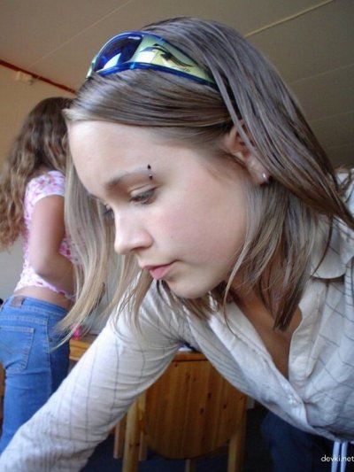 Постельные игры с очаровательной студенткой