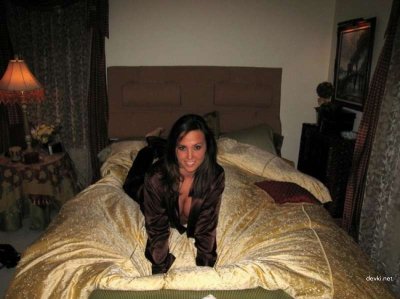 Домашнее видео с загорелой красавицей: интимные моменты 18+