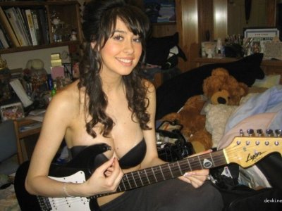 Приехала к старушке на дачу, там и получила удовольствие