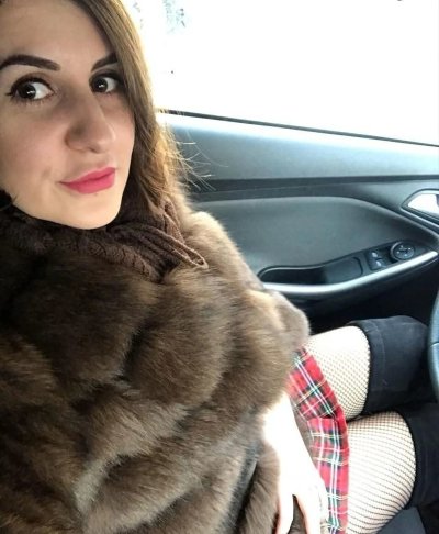 Сексуальная жена на стороне