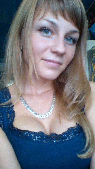 Отборные интимные фотографии развратной дамы с аппетитной задницей