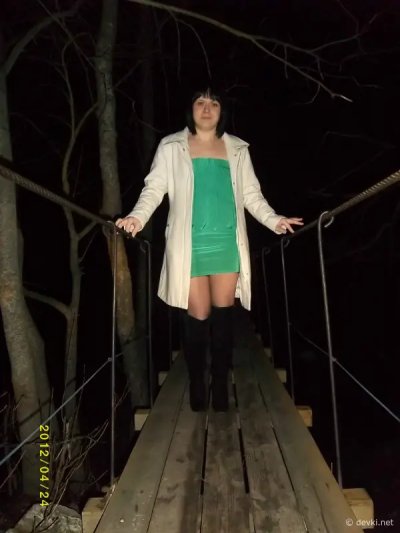 Наташа из Таллинна обрабатывает ствол