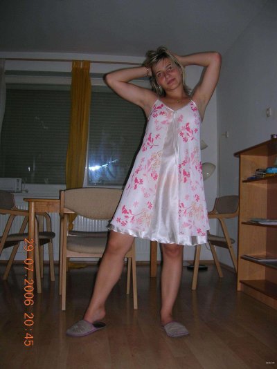 Познакомьтесь с нашей свежей красавицей - новая подруга для вас!