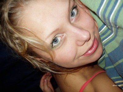 Девчонка с огонь писечкой - откровенный контент для взрослых!