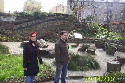 Опытная дамочка завела супруга