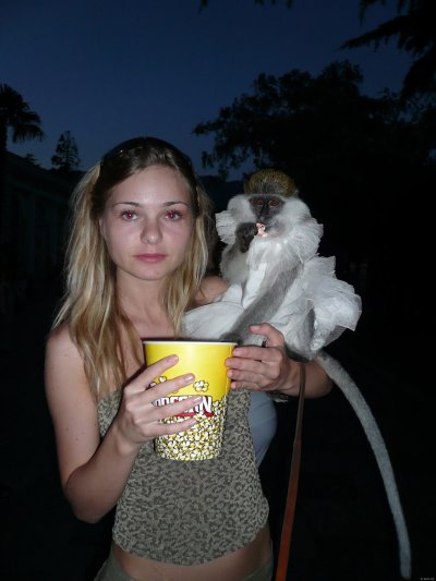 Демонстрация бюста: мои прелести во всей красе!