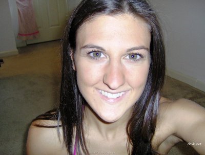 Сексуальные снимки молодой ученицы - без цензуры!