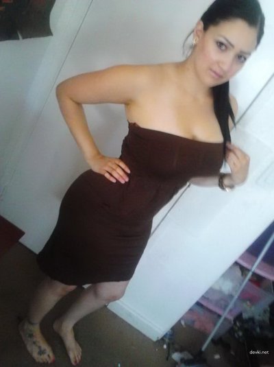 Гигантские груди красотки из США