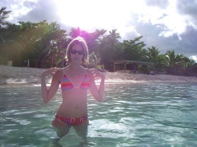 Опрыскал подружку спермой в лицо, побалуй ее подольше