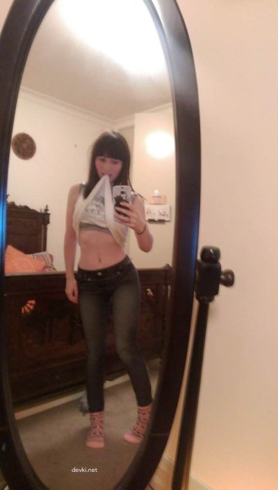 Отличная красотка с крутыми грудями - порношоу для взрослых!