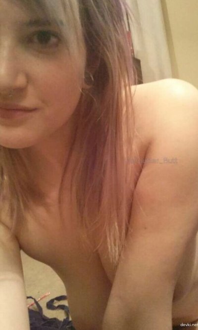 Интимные фото юной подружки для взрослых