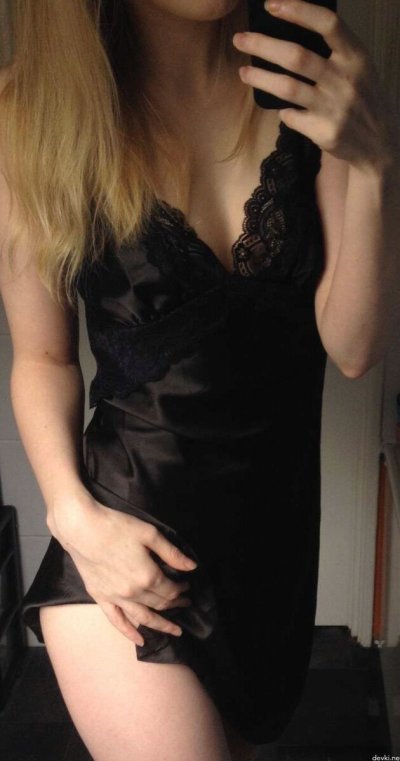 Фото стройной блондинки в трусиках - горячие снимки для взрослых