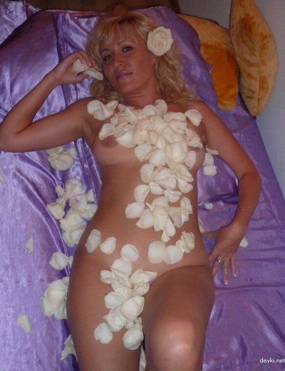 Поймал на камеру жену после горячего интима