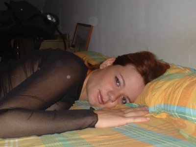 Насмотритесь на откровенные снимки с зрелой красоткой