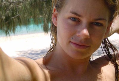 Интимные снимки соблазнительной блондинки из отпуска