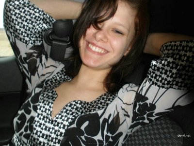 Парень залил свою девушку своим соком