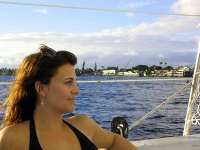 Очаровательная красавица наслаждается интимом у себя дома