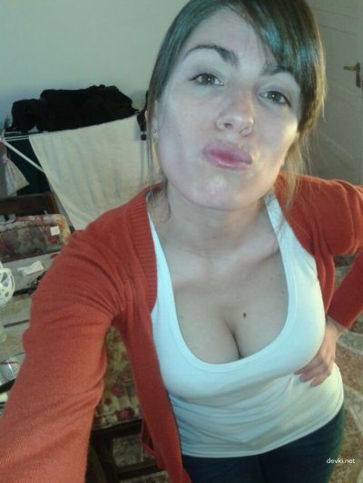 Фото без одежды: шаловливые снимки дамочек