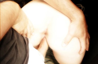 Как-то вне города потрахал свою девушку