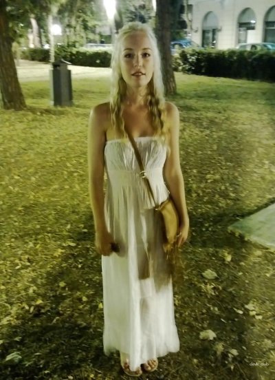 Сексуальная красотка с обворожительной задницей