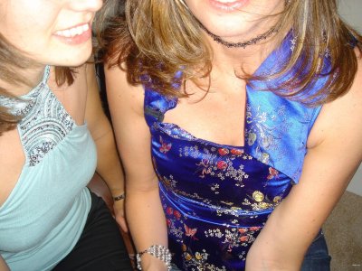 Мамочка шалит перед объективом - горячий сет!