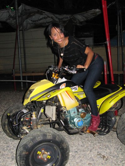 Сексуальная мулатка без одежды: горячие моменты для тебя!